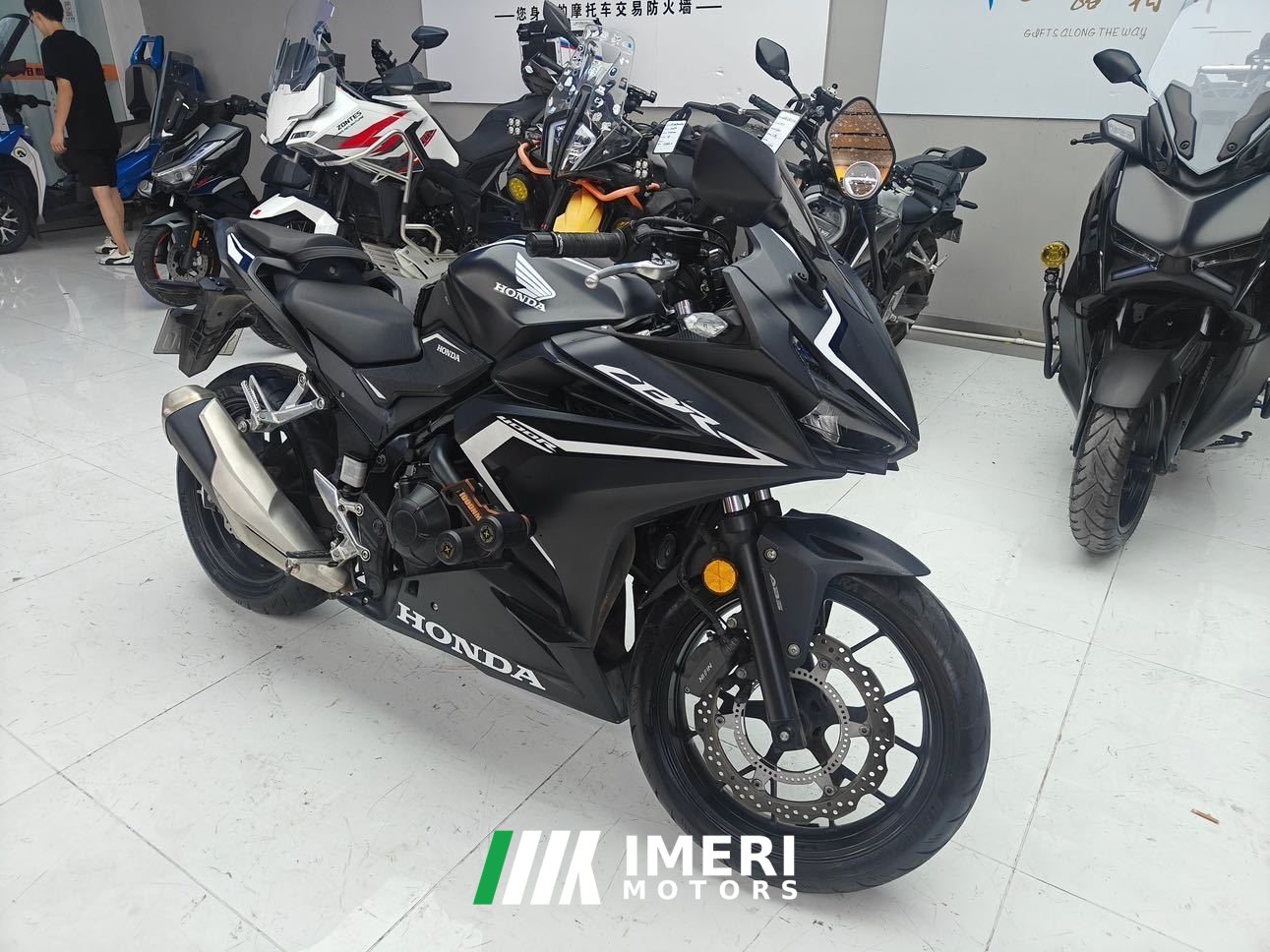 2023 Honda CBR400R