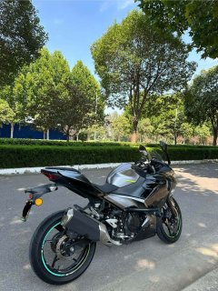 Kawasaki Ninja 400 - фото 4