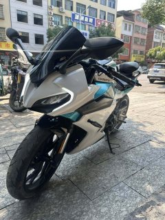 CFMOTO 250SR - ფოტო 3