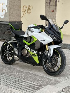 QJMOTOR SRK 250 - ფოტო 1