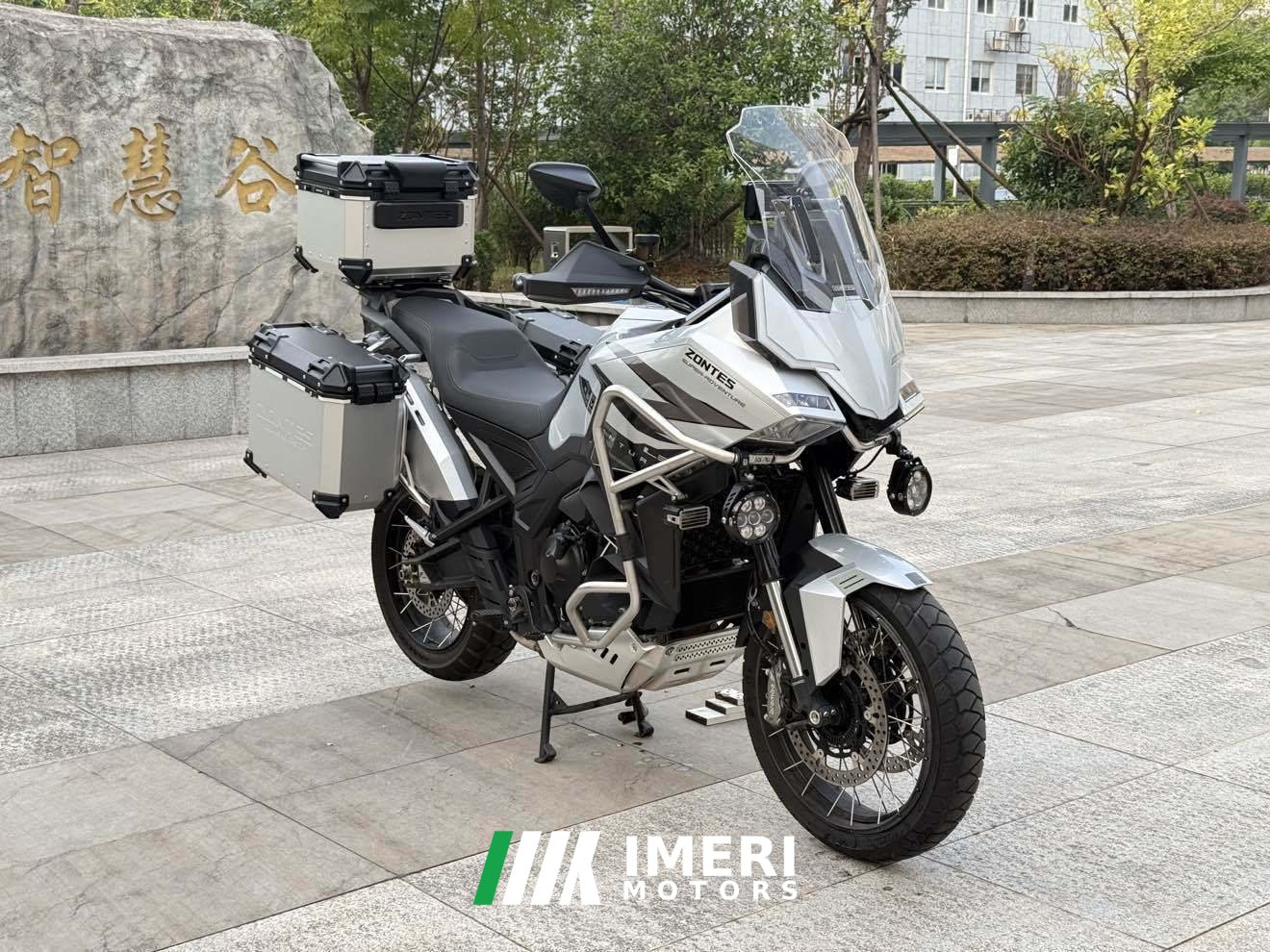 2026 Zontes 703F 700 cc