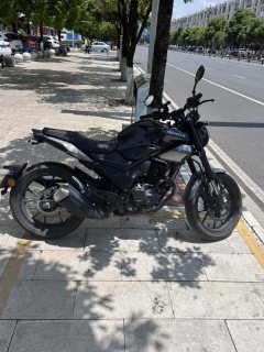 Sundiro Honda CB190TR - ფოტო 1
