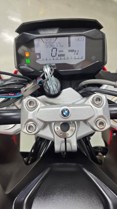 BMW G 310 R - ფოტო 4