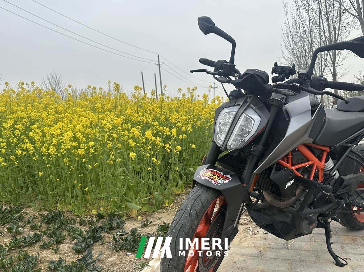 2022 KTMR2R 250 Duke