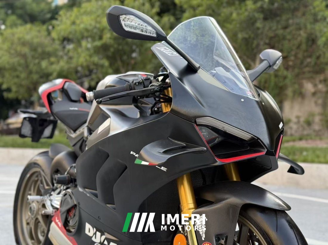 Ducati Panigale V4 1100 cc - мотоцикл из Китая