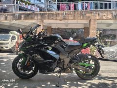 Kawasaki Ninja 1000SX - ფოტო 2