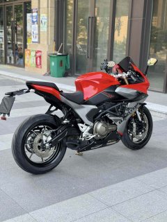 QJMOTOR Roewe i5 550 / Sai 550 *(Context-dependent, usually referring to the motorcycle "Sai 550" or Roewe car v - photo 2