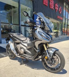 Honda X-ADV 750 - ფოტო 1