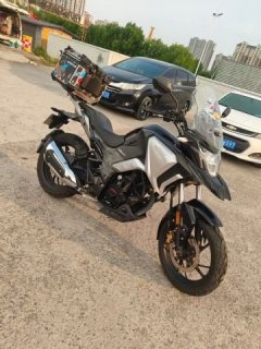 Wuyang Honda Sundiro CB190X - ფოტო 1