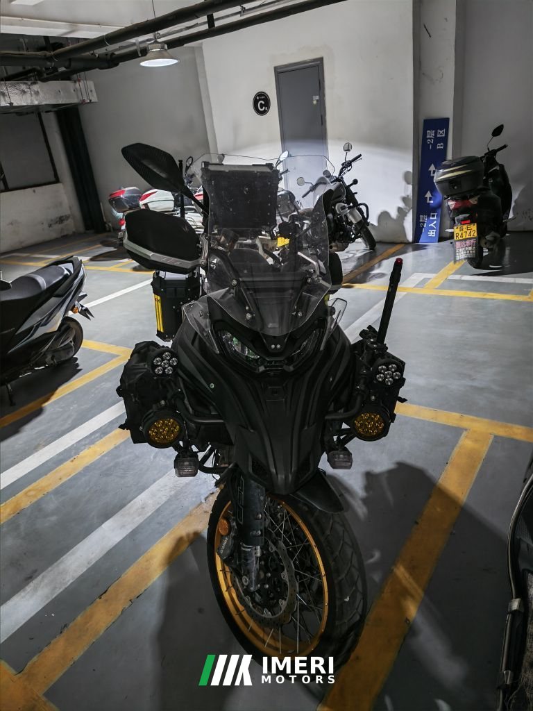 2025 Benelli TRK702 700 cc