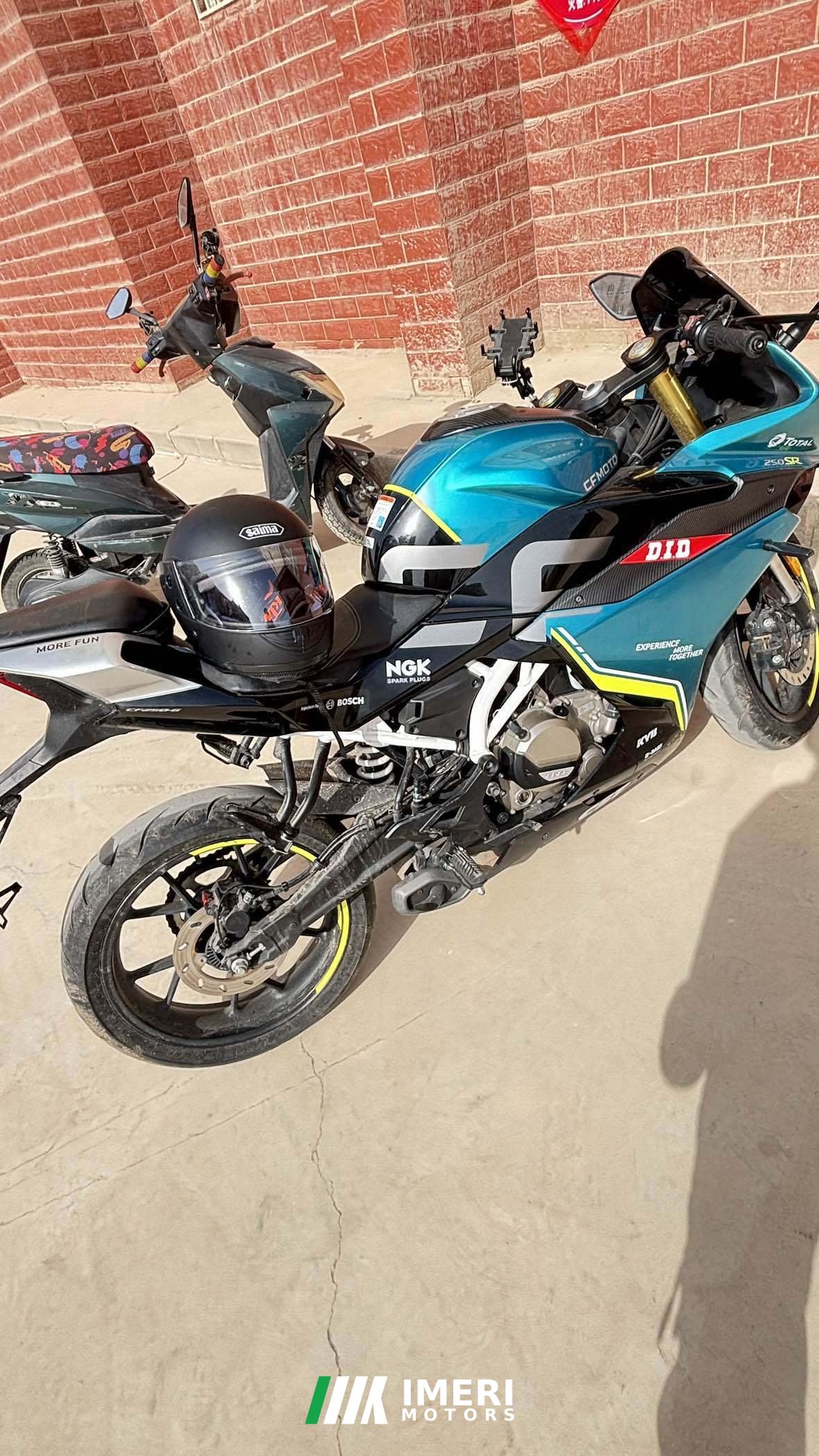 2021 CFMOTO 250SR