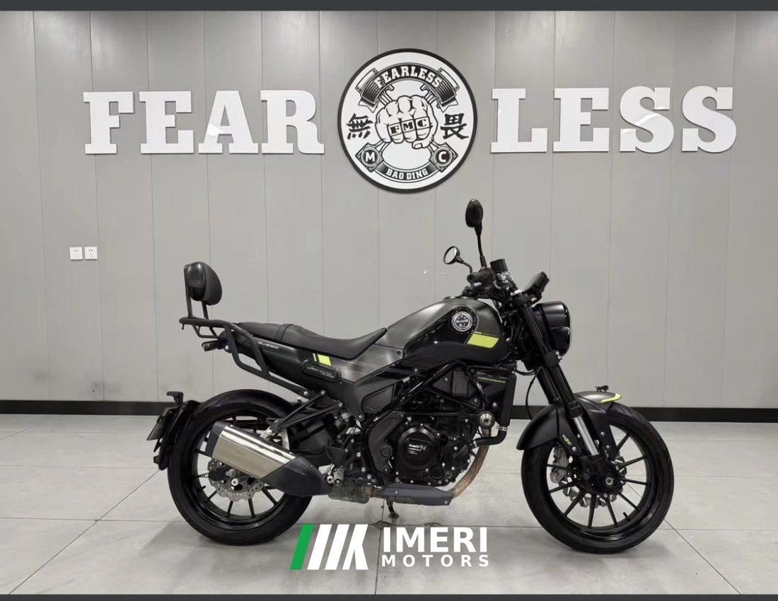 Benelli Leoncino 250 - мотоцикл из Китая
