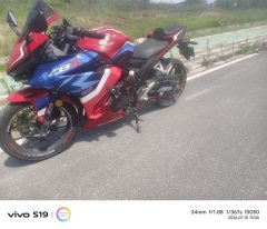 Honda CBR400R - ფოტო 3