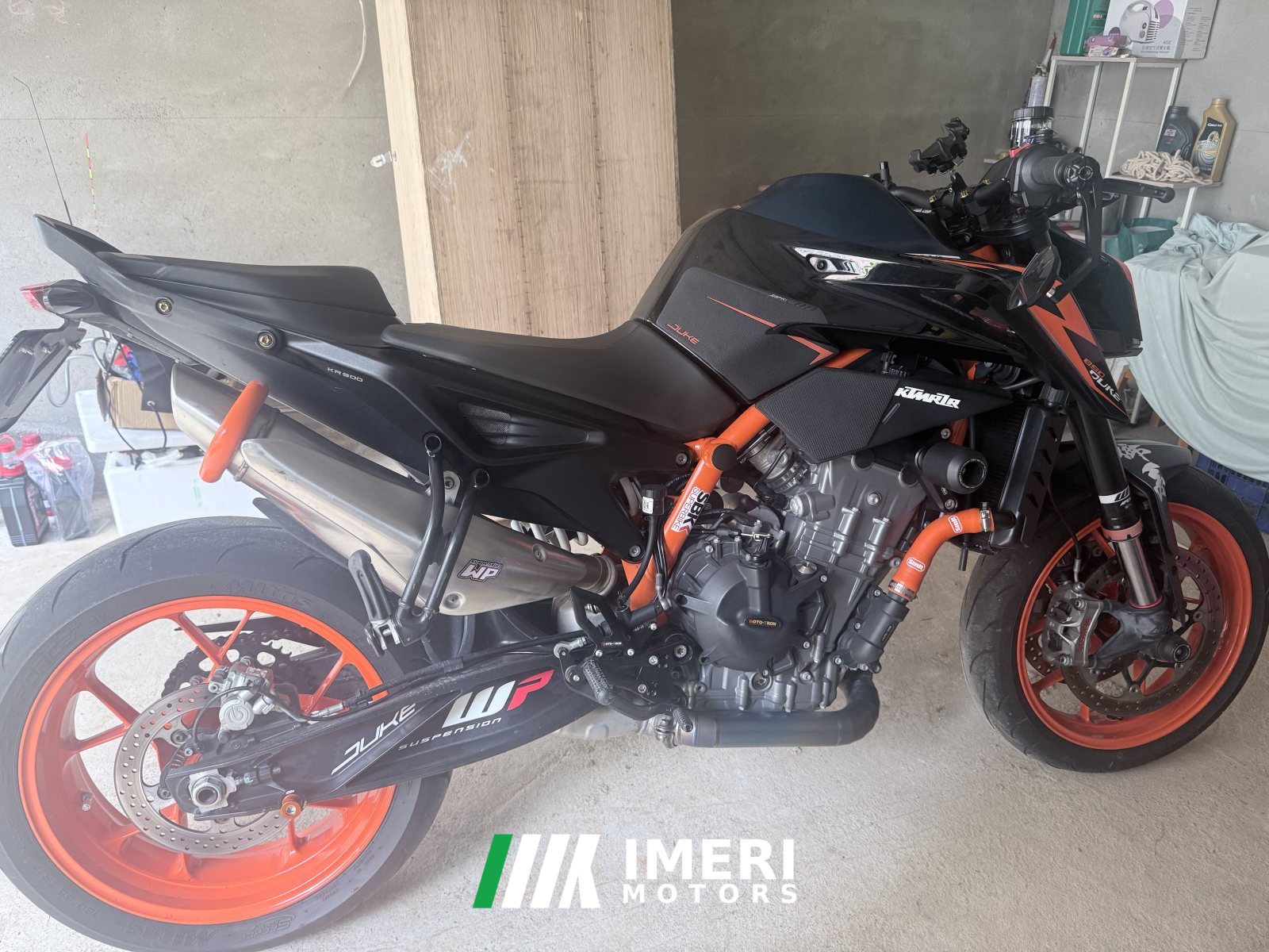 2022 KTMR2R 890 Duke 900 cc