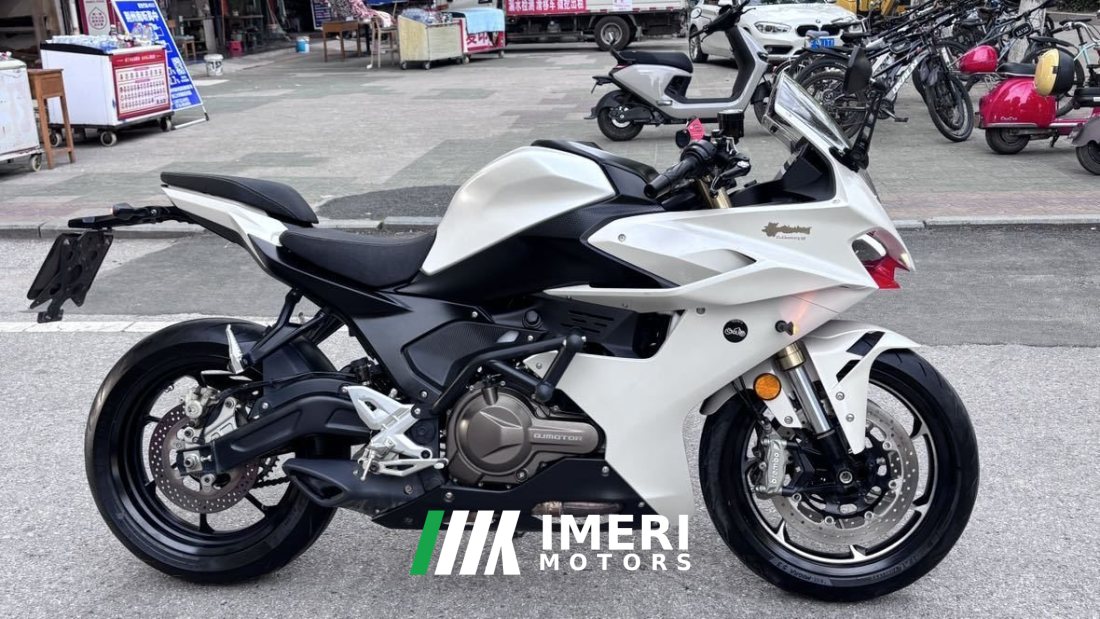QJMOTOR Roewe i5 550 / Sai 550 *(Context-dependent, usually referring to the motorcycle "Sai 550" or Roewe car v - motorcycl…