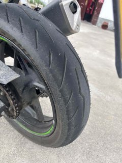 Kawasaki Ninja 400 - ფოტო 3