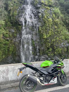 Kawasaki Ninja 400 - ფოტო 5