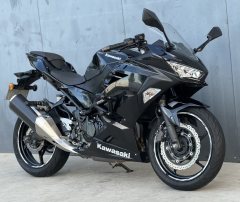 Kawasaki Ninja 400 - ფოტო 4