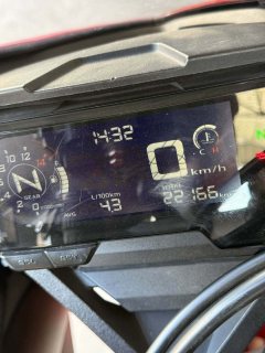Honda CBR650R - ფოტო 6