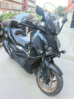 Yamaha XMAX 300 cc - ფოტო 1