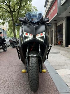 Yamaha XMAX 300 cc - ფოტო 2