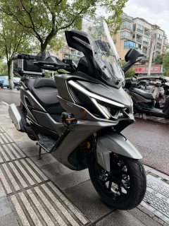SYM Cruisym 400 - ფოტო 1
