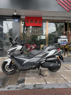 SYM Cruisym 400 - ფოტო 4