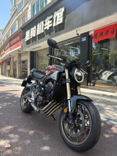 Honda CB650R - ფოტო 2