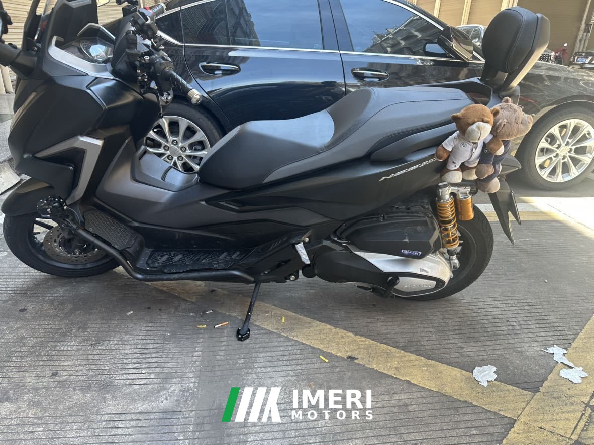 2021 Honda NSS350