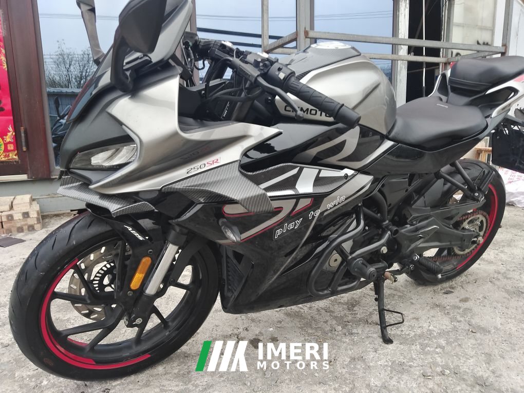 2022 CFMOTO 250SR