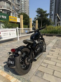 Triumph Bonneville Bobber 1200 cc - photo 4
