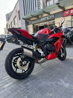 QJMOTOR Race 800 - ფოტო 6