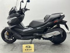 Voge SR4 Max 350 cc - ფოტო 3