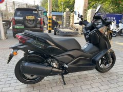 Yamaha XMAX 300 cc - photo 4