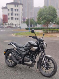 Sundiro Honda CB190TR - ფოტო 2