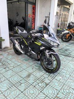 Kawasaki Ninja 400 - ფოტო 2