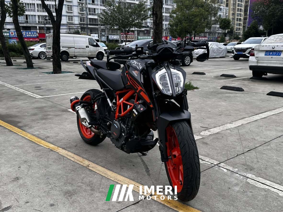 2024 KTMR2R 250 Duke