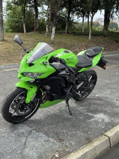 Kawasaki ZX-4R 400 cc - ფოტო 3