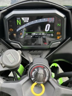 Kawasaki ZX-4R 400 cc - ფოტო 7