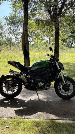 Benelli 752S 750 cc - ფოტო 5