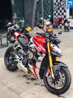 Ducati Street Fighter V4 1100 cc - photo 1