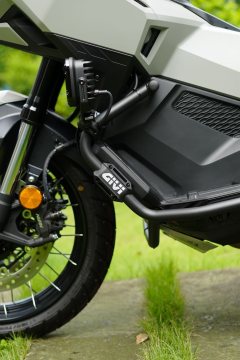 Honda X-ADV 750 - photo 11