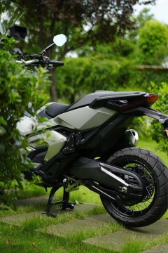 Honda X-ADV 750 - photo 2