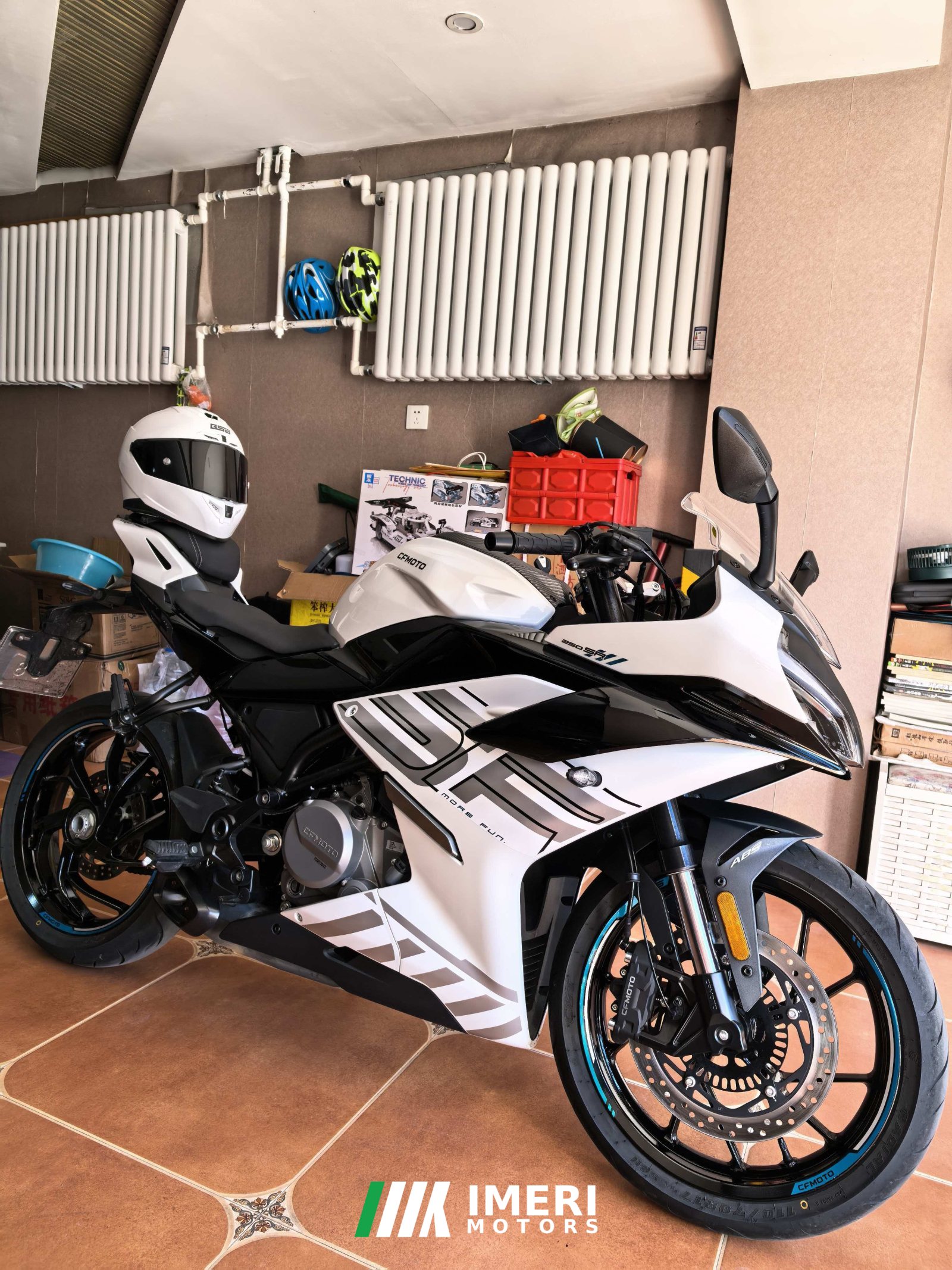 2025 CFMOTO 250SR