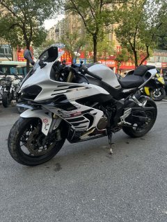 QJMOTOR Race 800 - ფოტო 2