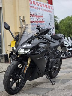 Voge 250RR - ფოტო 1