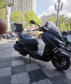 QJMOTOR Hong 250 - ფოტო 3