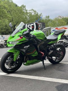 Kawasaki ZX-4R 400 cc - ფოტო 3