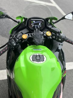 Kawasaki ZX-4R 400 cc - ფოტო 5