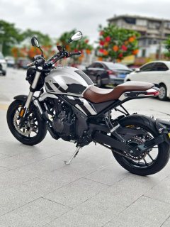 Voge 500AC - ფოტო 7